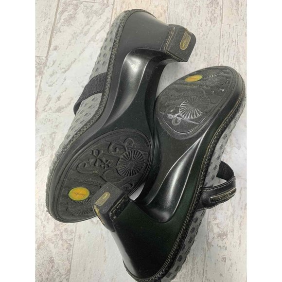 Jambu Allure Gray Closed Toe Woven Pump Heels Womens Size 6M - Picture 9 of 9